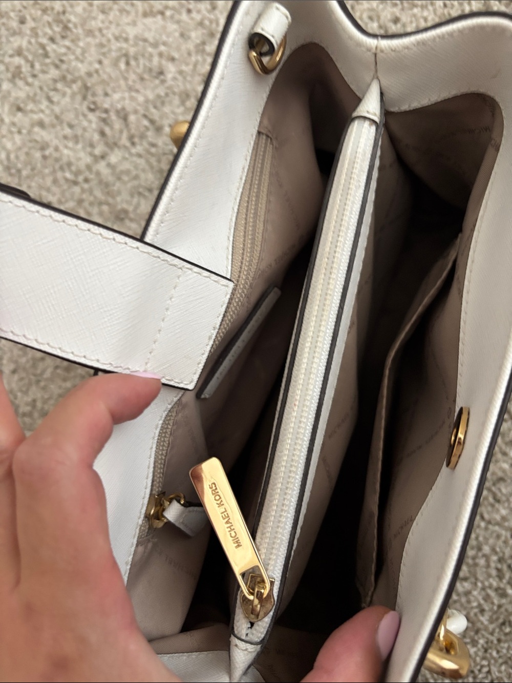 Small Michael Kors Cream Satchel with Gold Accents - Picture 4 of 7